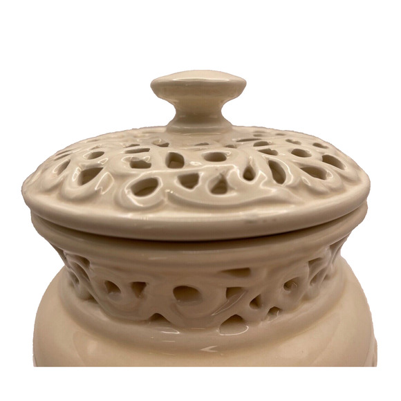 Pre-owned Ceramic Coffee Jar From California Pantry 6.75" Hermetic Seal - Picture 5 of 10